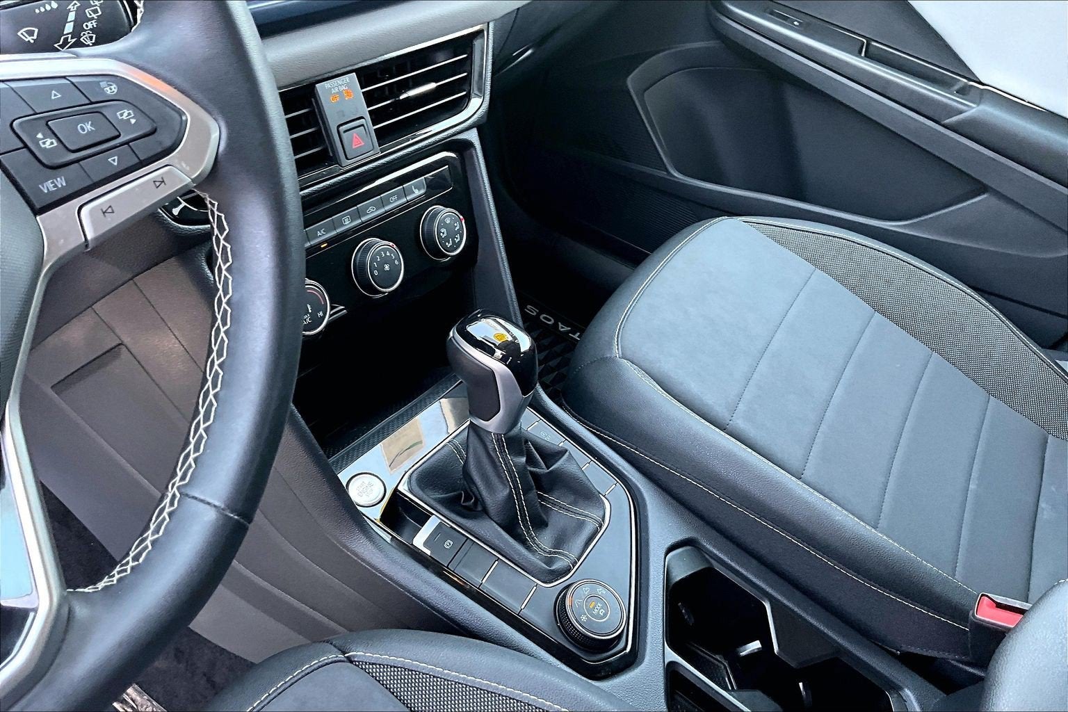 2023 Volkswagen Taos SE