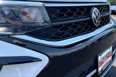 2023 Volkswagen Taos SE