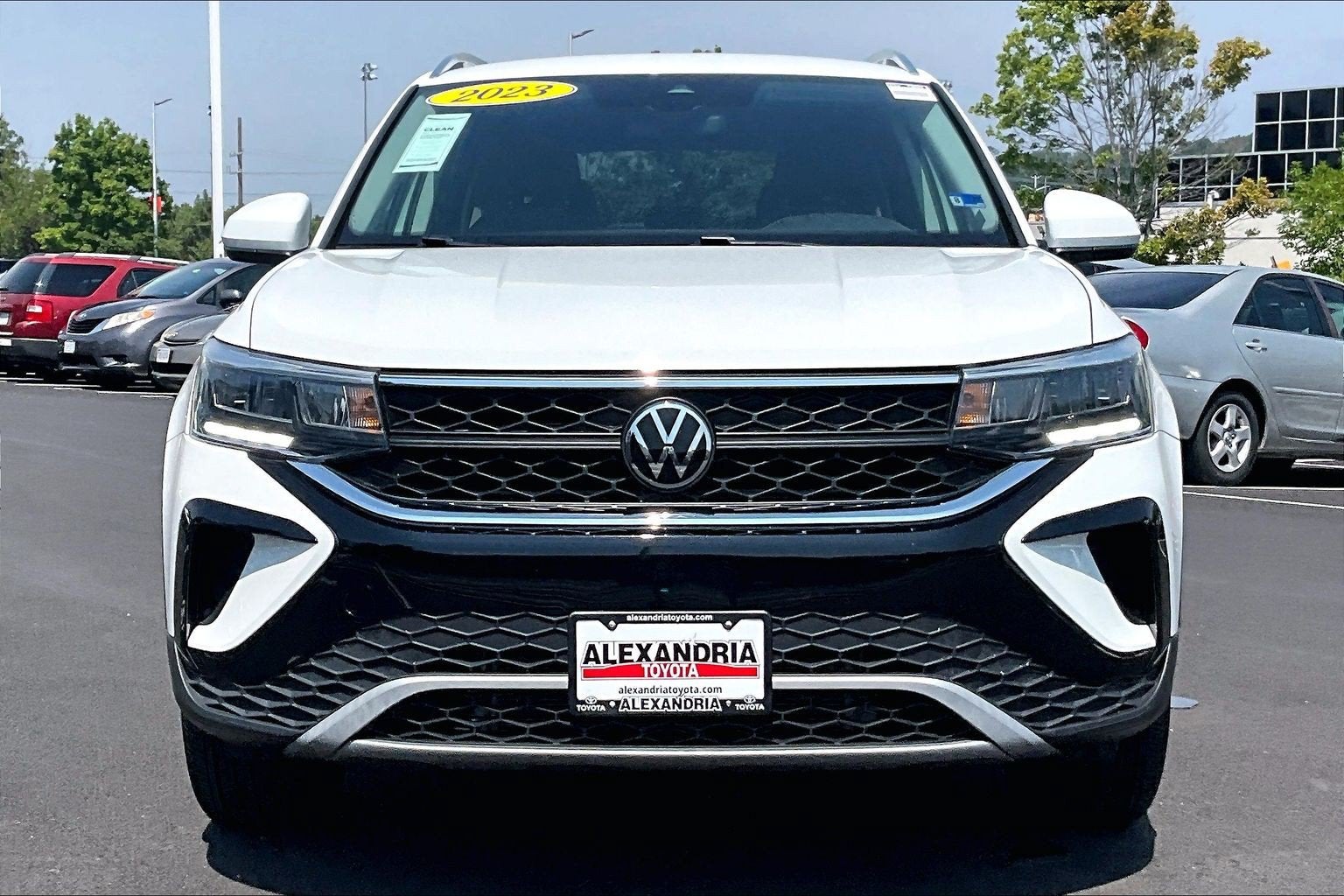 2023 Volkswagen Taos SE