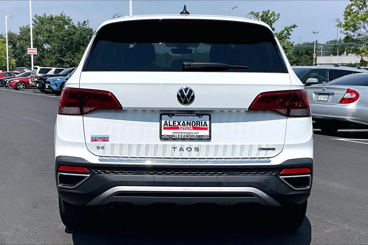2023 Volkswagen Taos SE