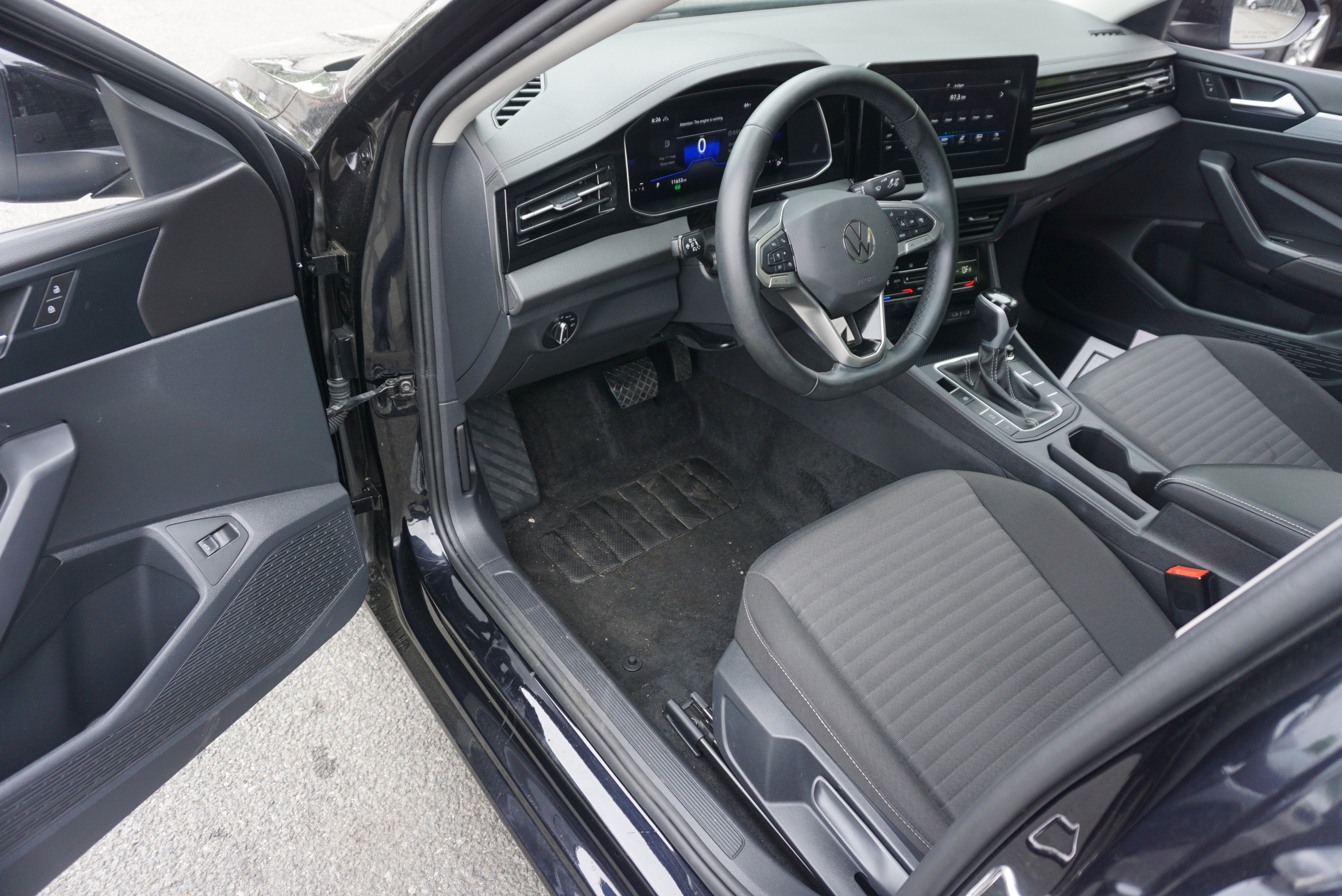 2025 Volkswagen Jetta S