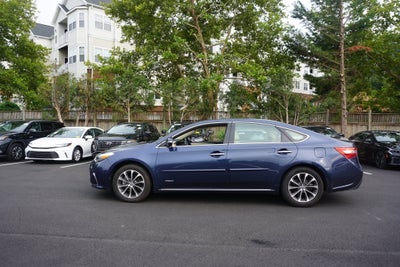 2018 Toyota Avalon Hybrid XLE Premium