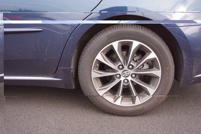 2018 Toyota Avalon Hybrid XLE Premium