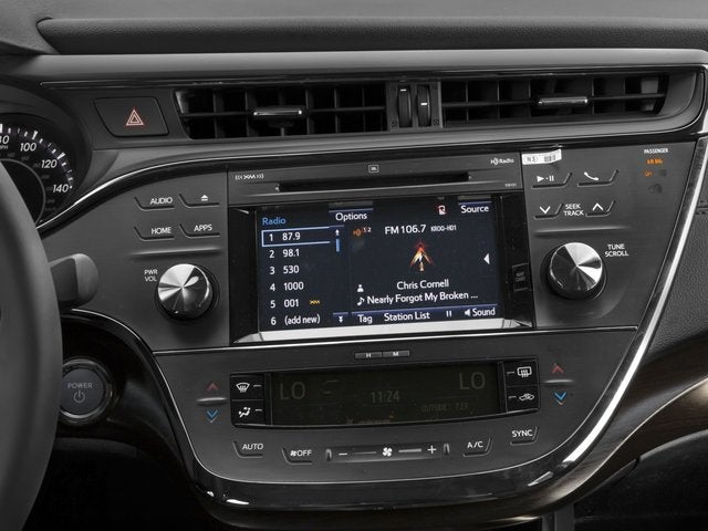 2018 Toyota Avalon Hybrid Limited