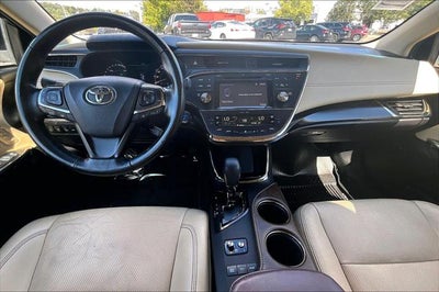 2018 Toyota Avalon Hybrid Limited