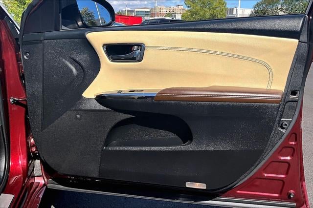 2018 Toyota Avalon Hybrid Limited