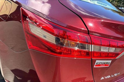 2018 Toyota Avalon Hybrid Limited