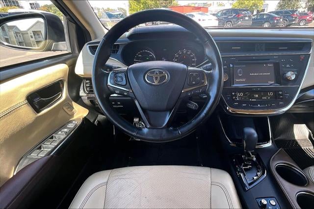 2018 Toyota Avalon Hybrid Limited