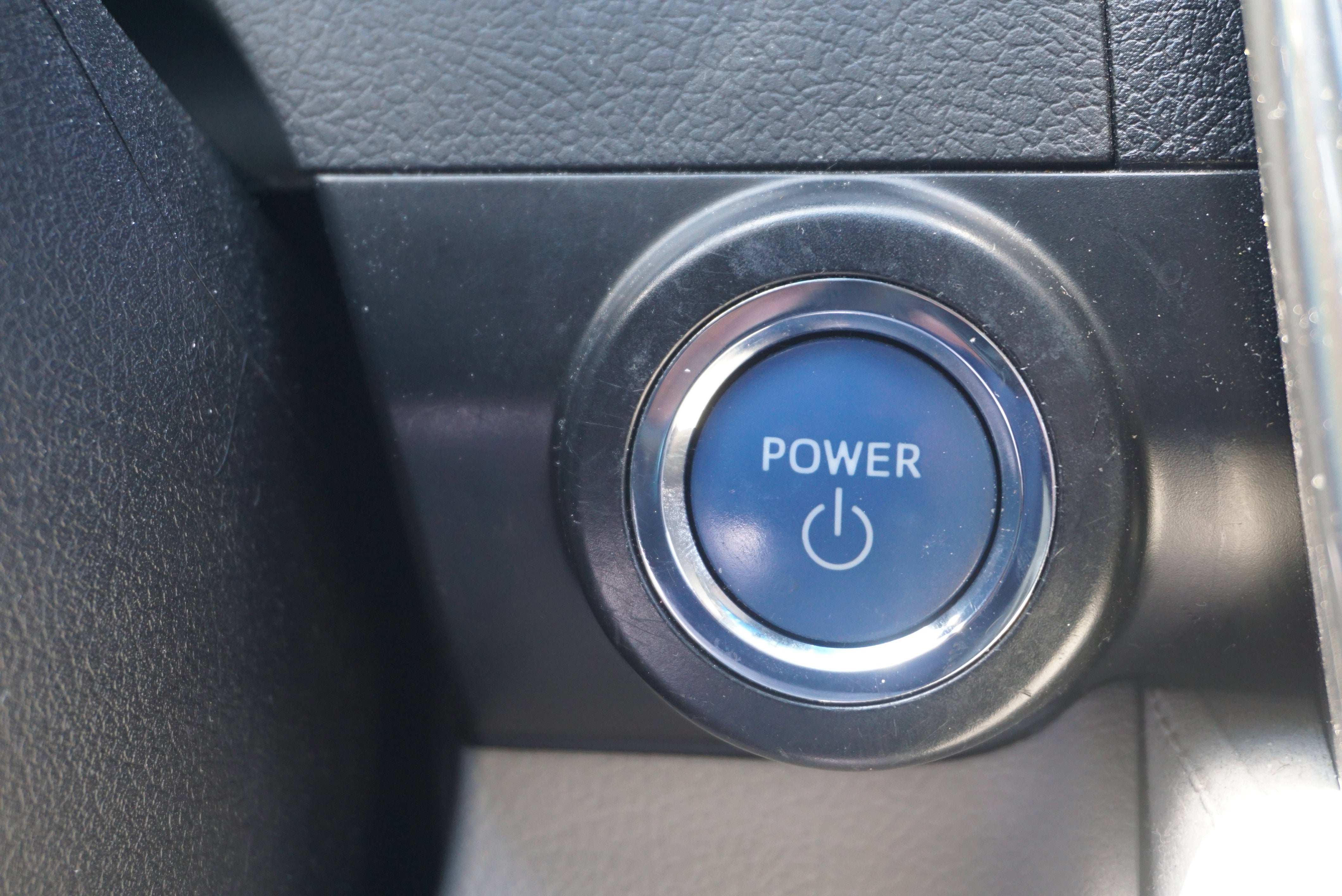 2012 Toyota Camry Hybrid XLE