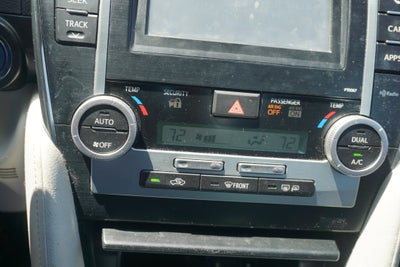 2012 Toyota Camry Hybrid XLE