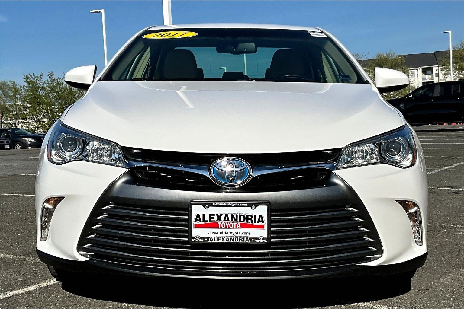 2017 Toyota Camry Hybrid XLE