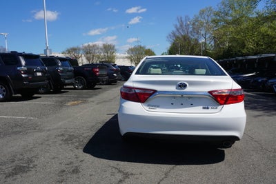 2017 Toyota Camry Hybrid XLE