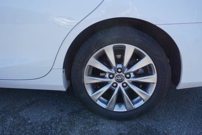 2017 Toyota Camry Hybrid XLE