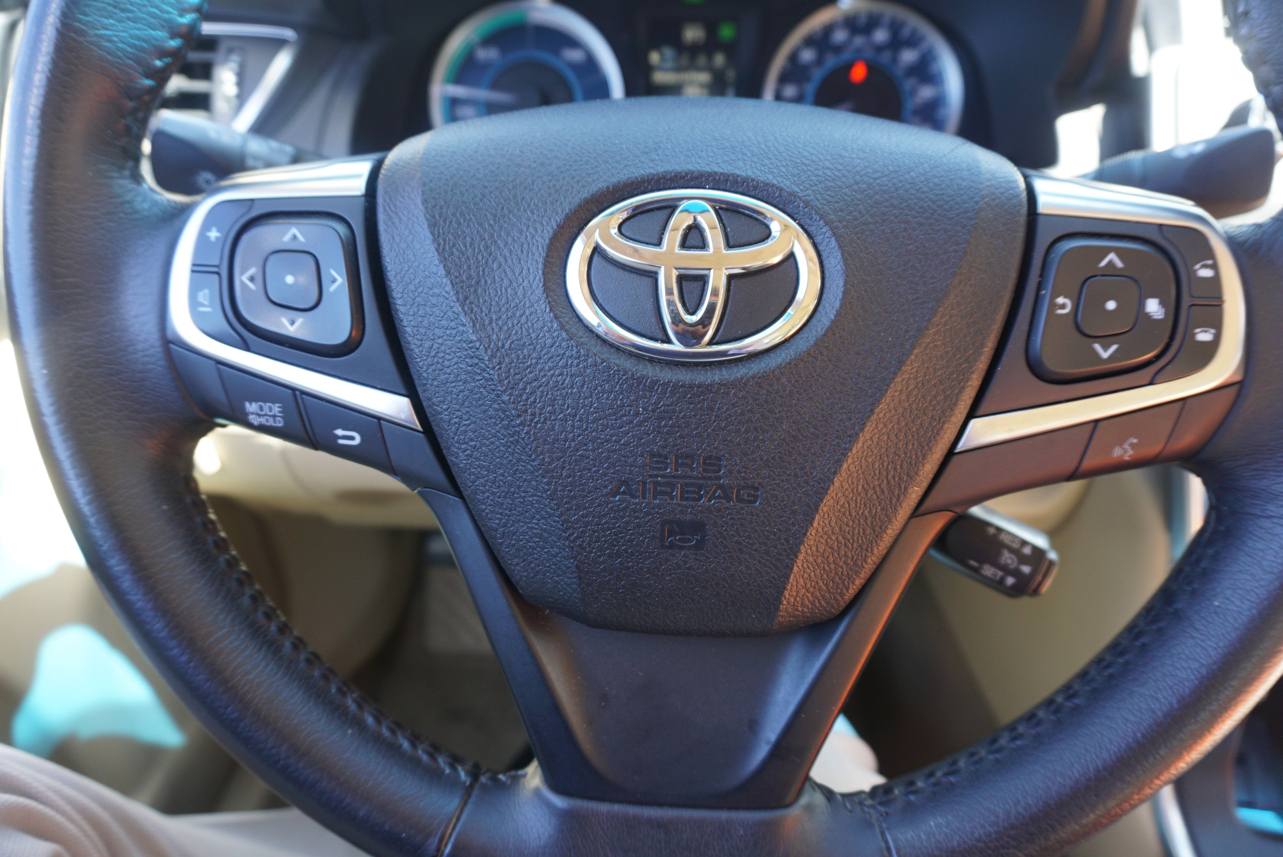 2017 Toyota Camry Hybrid XLE