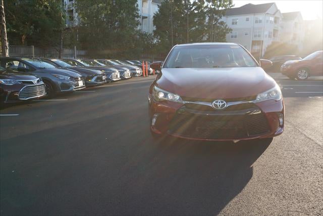 2016 Toyota Camry SE