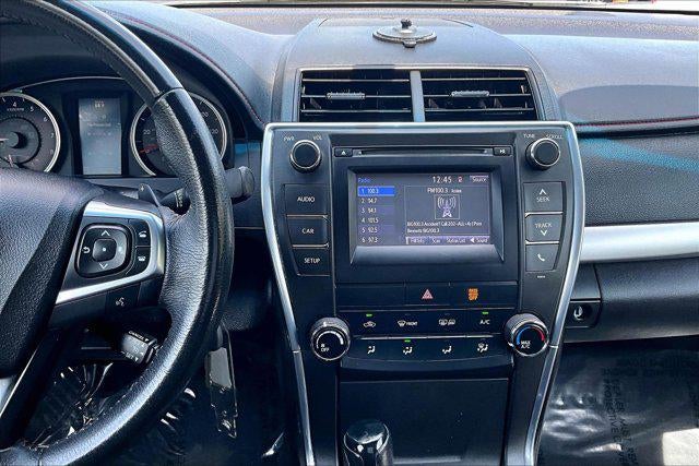 2017 Toyota Camry SE