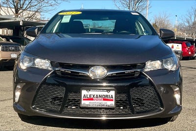 2017 Toyota Camry SE