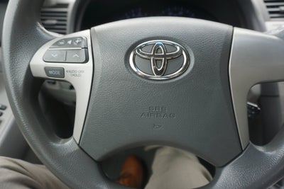 2010 Toyota Camry LE