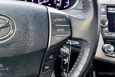 2012 Toyota Avalon 4dr Sdn (Natl)