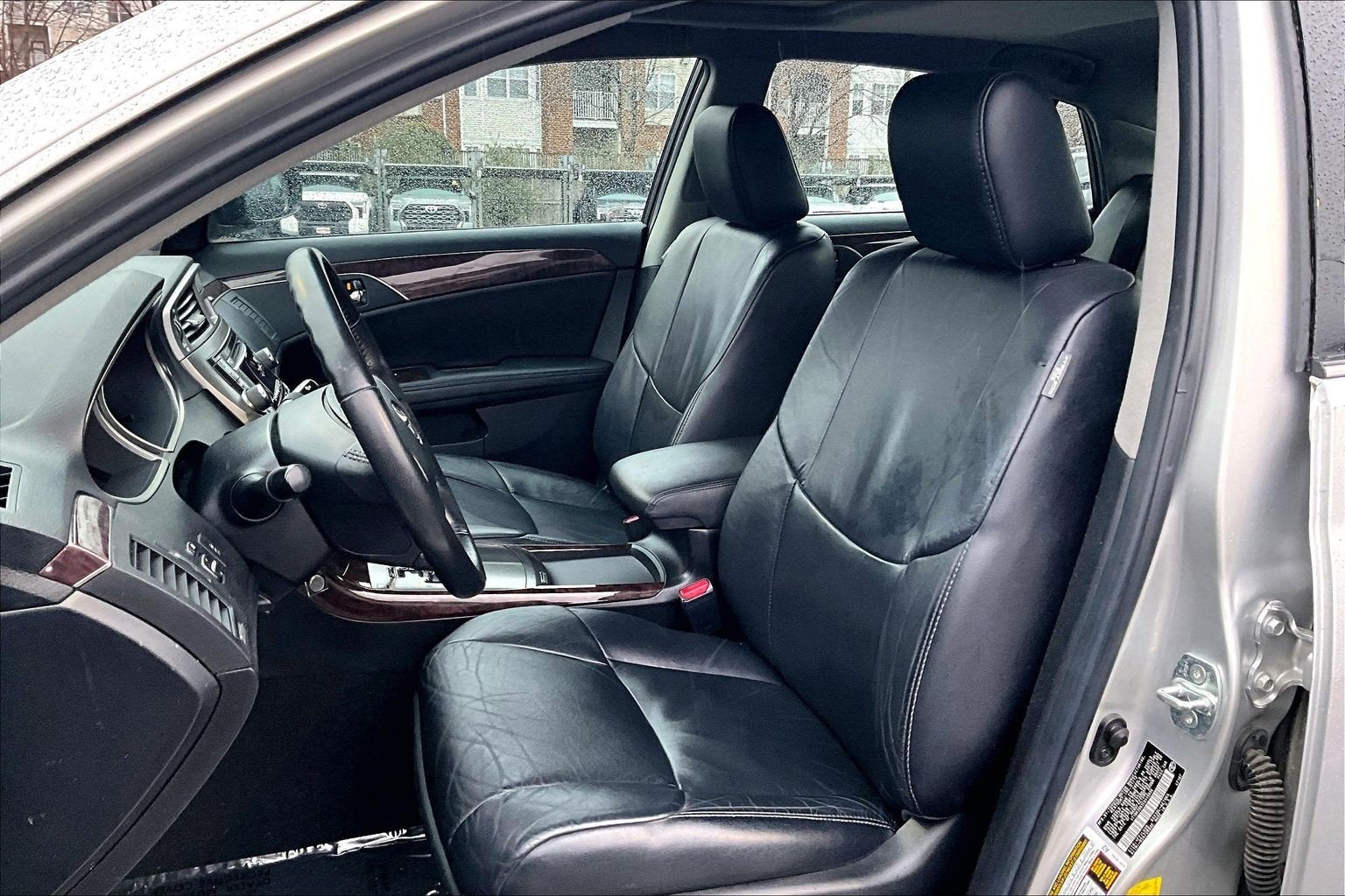 2012 Toyota Avalon 4dr Sdn (Natl)