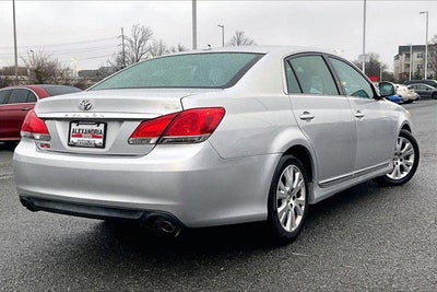 2012 Toyota Avalon 4dr Sdn (Natl)