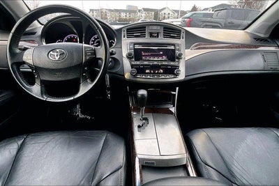2012 Toyota Avalon 4dr Sdn (Natl)