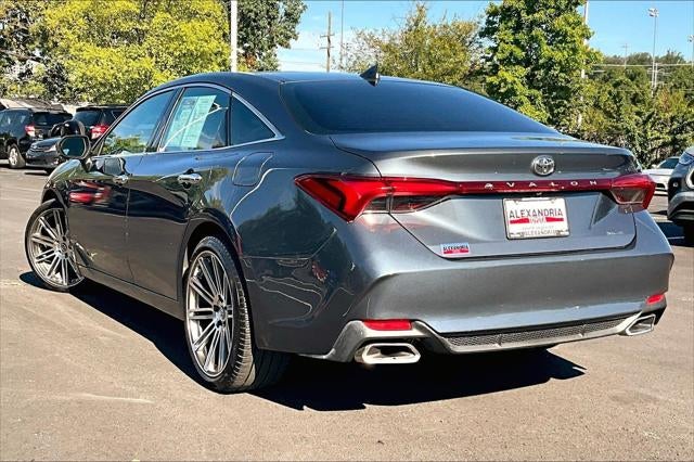 2019 Toyota Avalon XLE