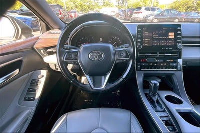 2019 Toyota Avalon XLE