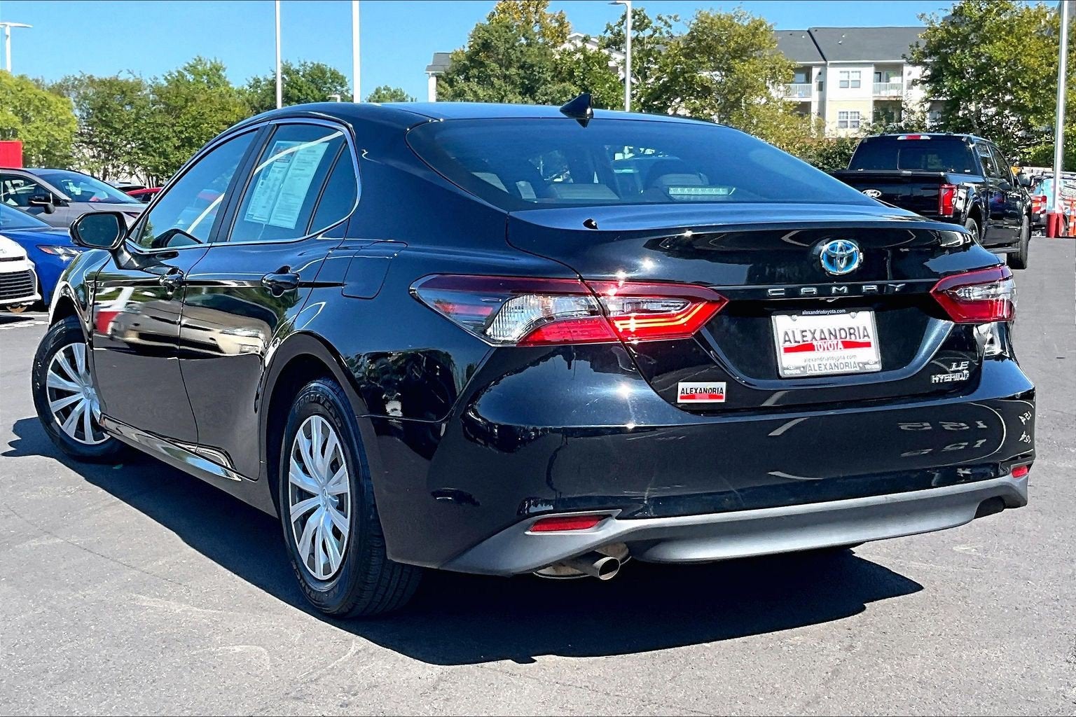 2023 Toyota Camry Hybrid LE