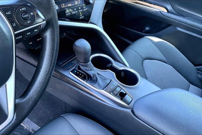 2023 Toyota Camry Hybrid LE