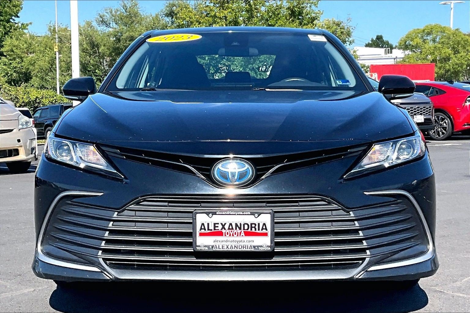 2023 Toyota Camry Hybrid LE