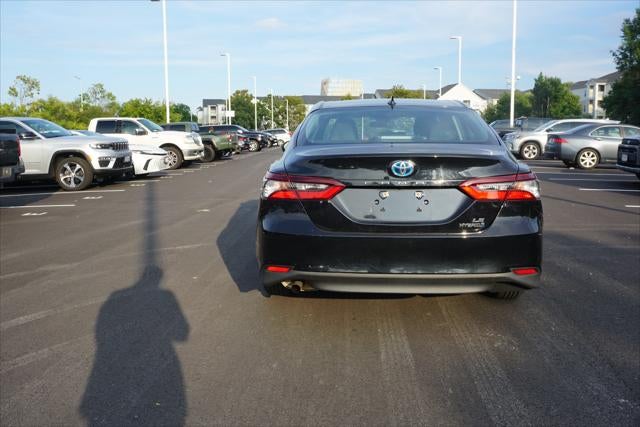 2023 Toyota Camry Hybrid LE