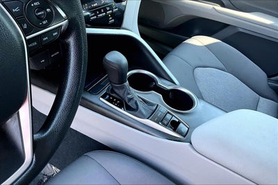 2023 Toyota Camry Hybrid LE