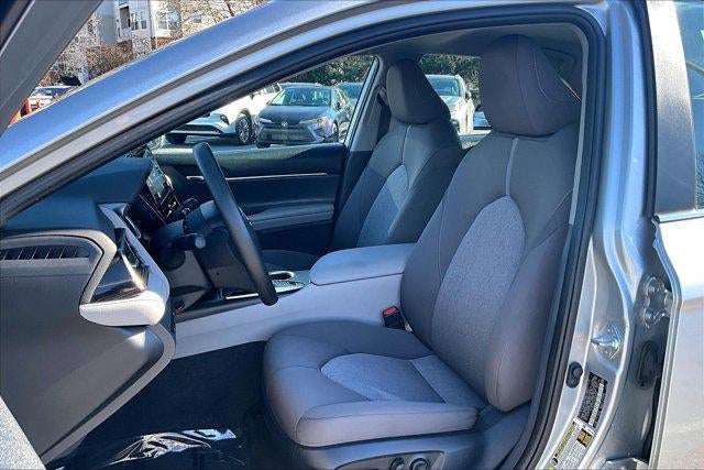 2023 Toyota Camry Hybrid LE