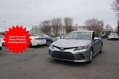 2024 Toyota Camry Hybrid LE