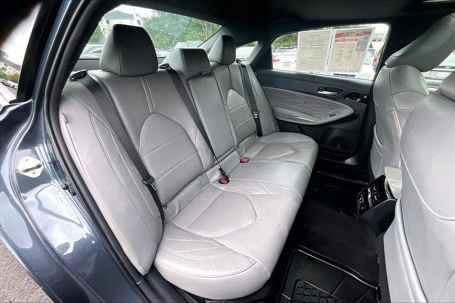 2021 Toyota Avalon Hybrid Limited