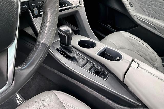 2021 Toyota Avalon Hybrid Limited