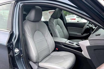 2021 Toyota Avalon Hybrid Limited