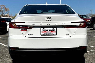 2025 Toyota Camry LE