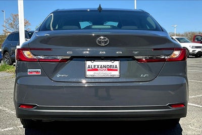 2025 Toyota Camry LE