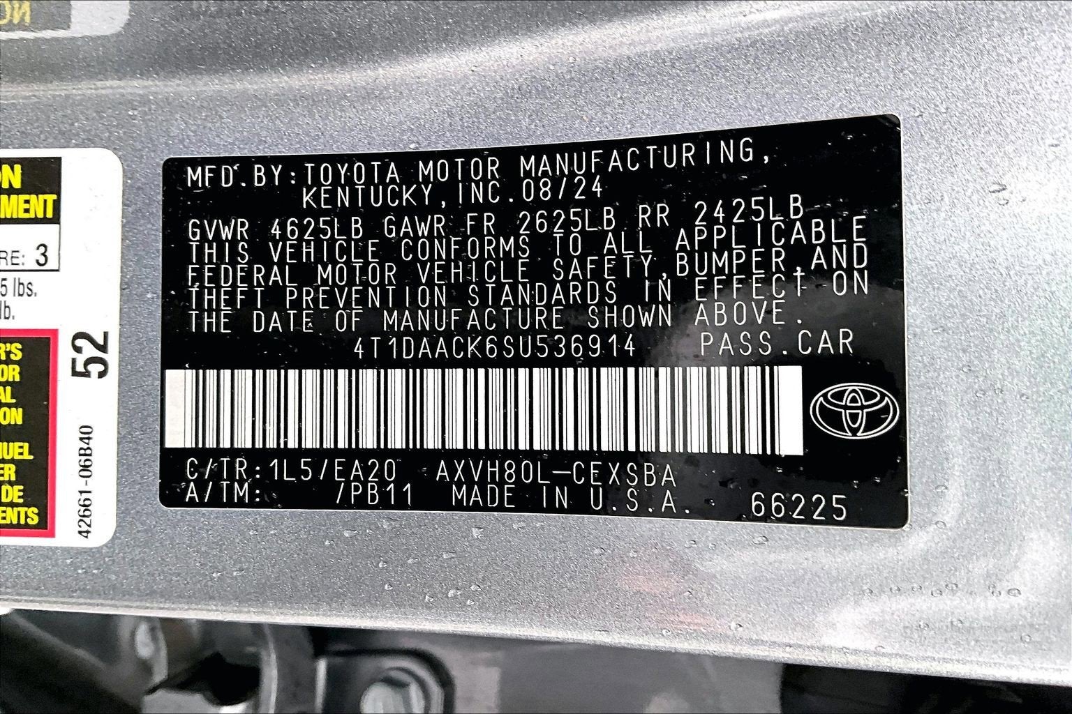 2025 Toyota Camry SE