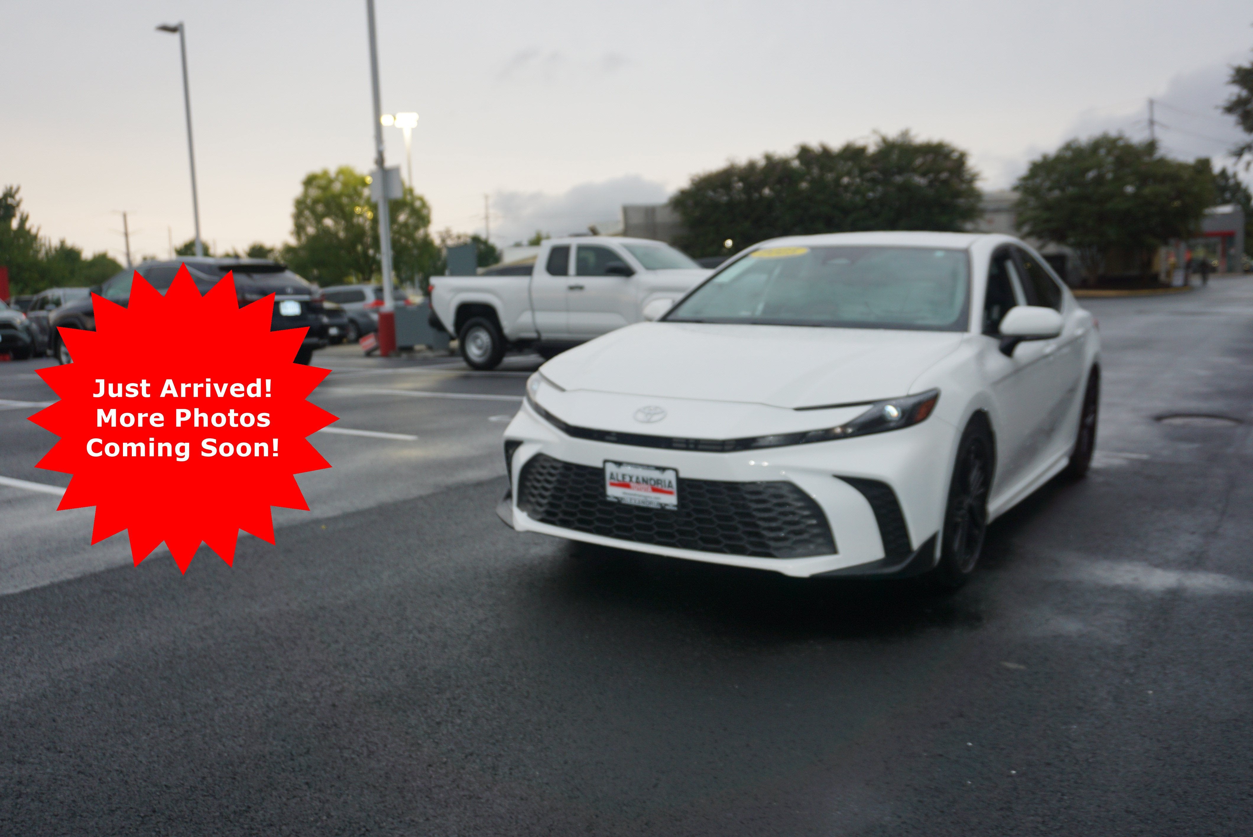2025 Toyota Camry SE