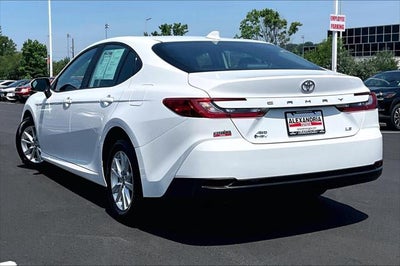 2025 Toyota Camry LE