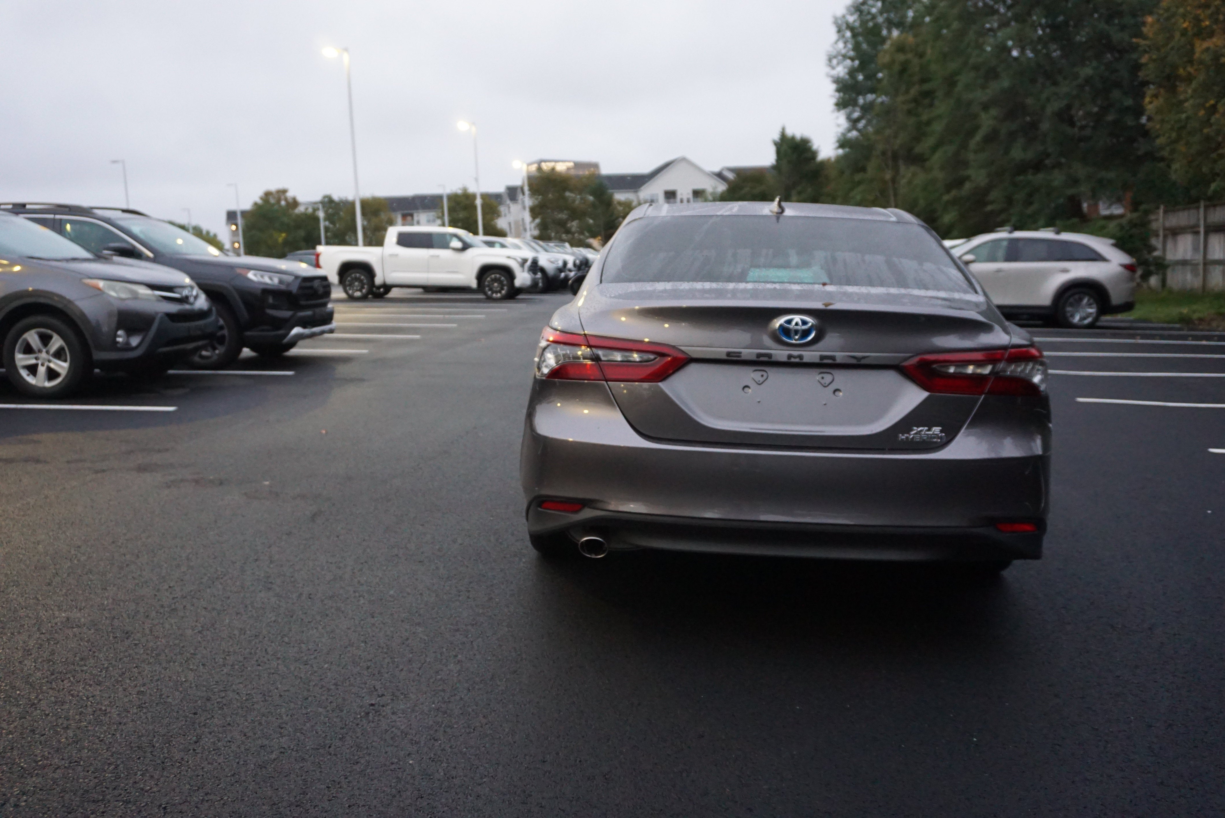 2022 Toyota Camry Hybrid XLE