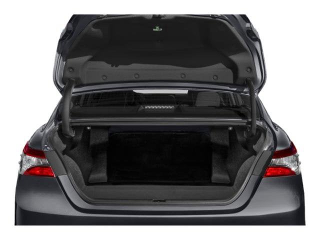 2022 Toyota Camry Hybrid XLE
