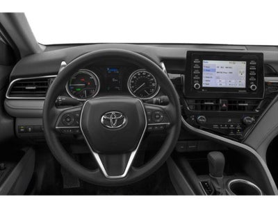 2022 Toyota Camry Hybrid XLE