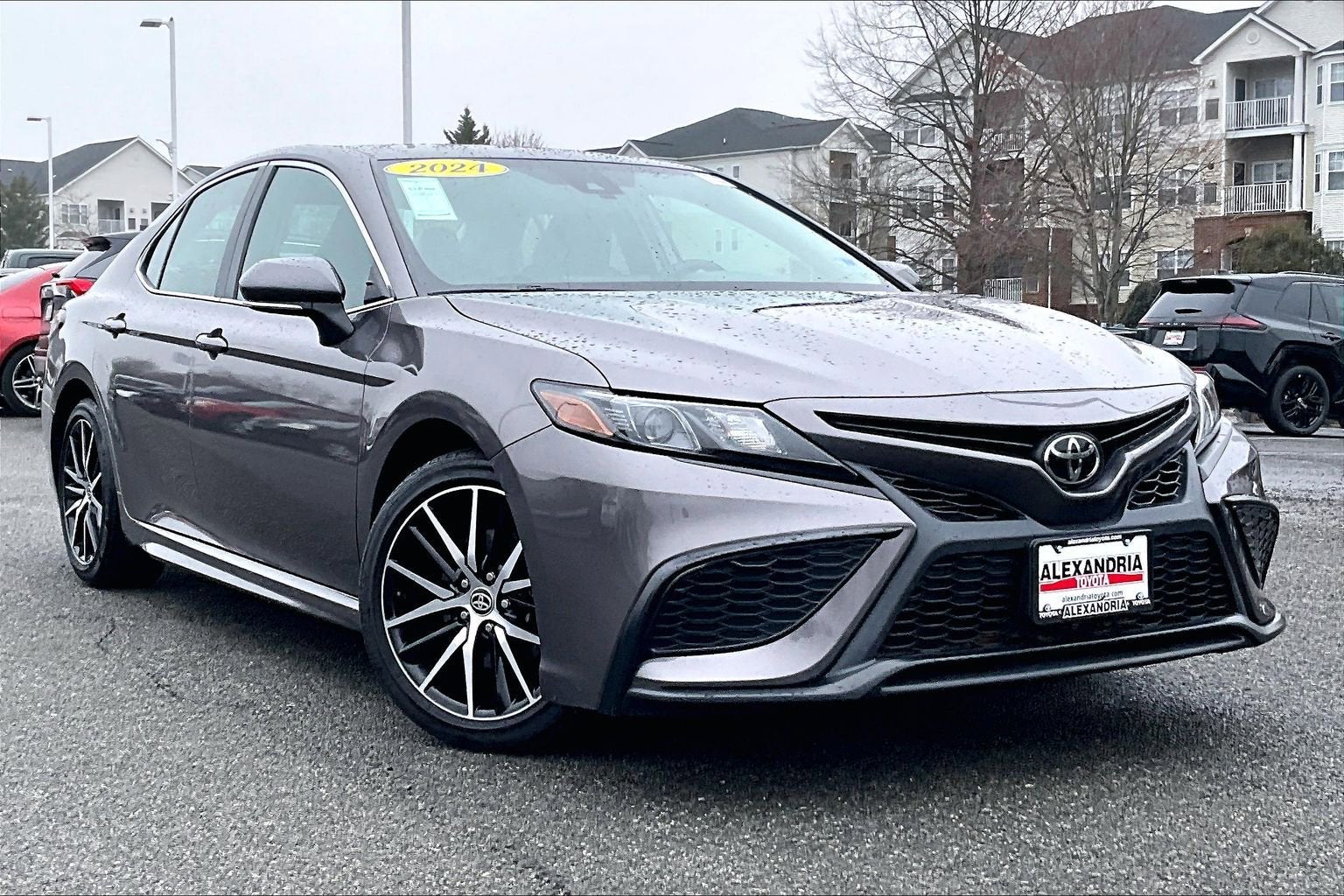 2024 Toyota Camry SE