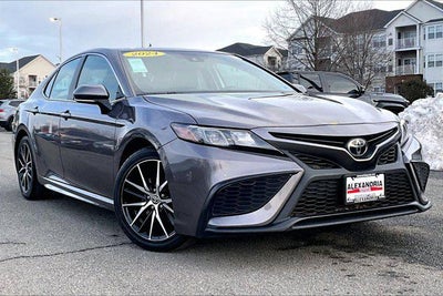 2024 Toyota Camry SE