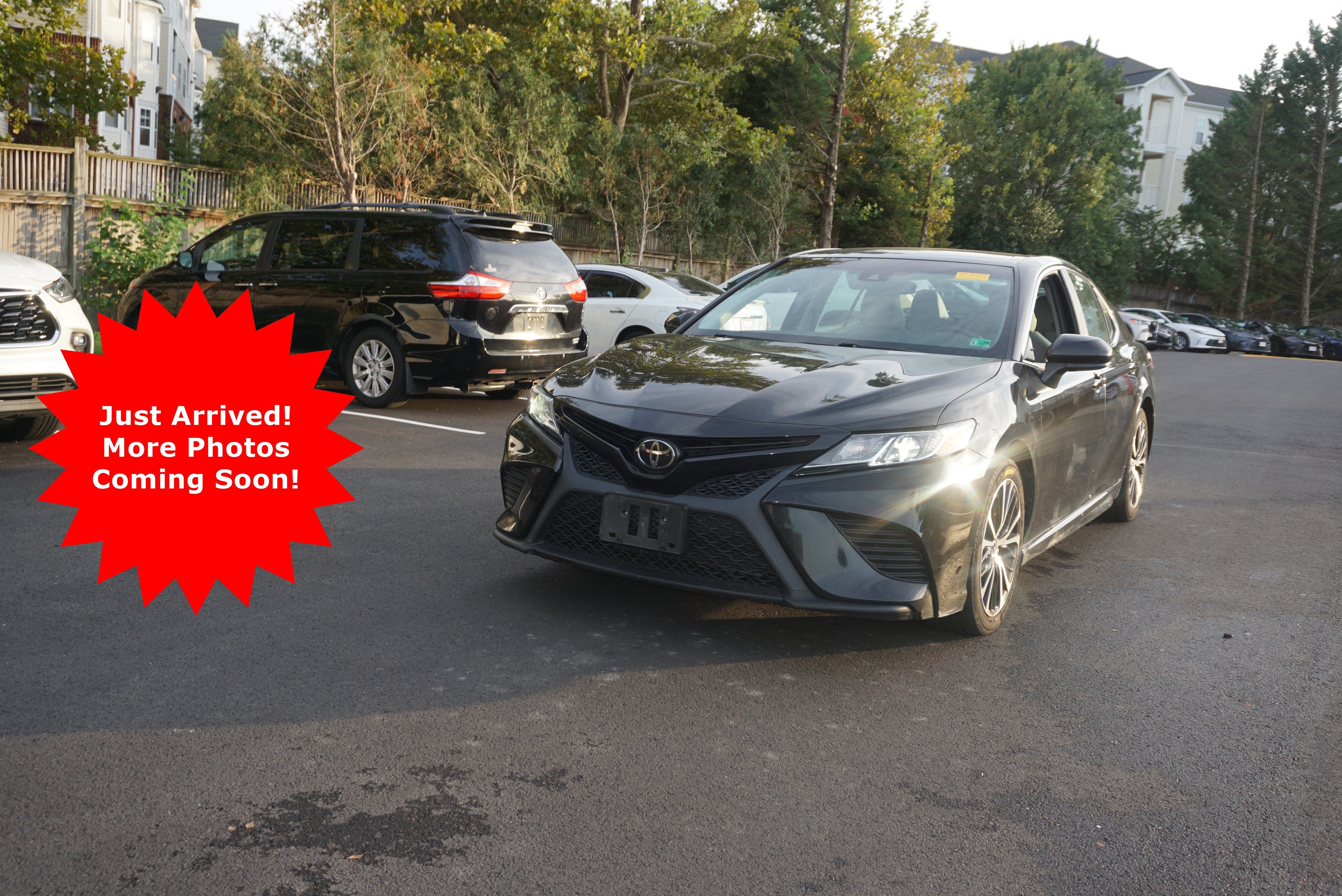 2020 Toyota Camry SE