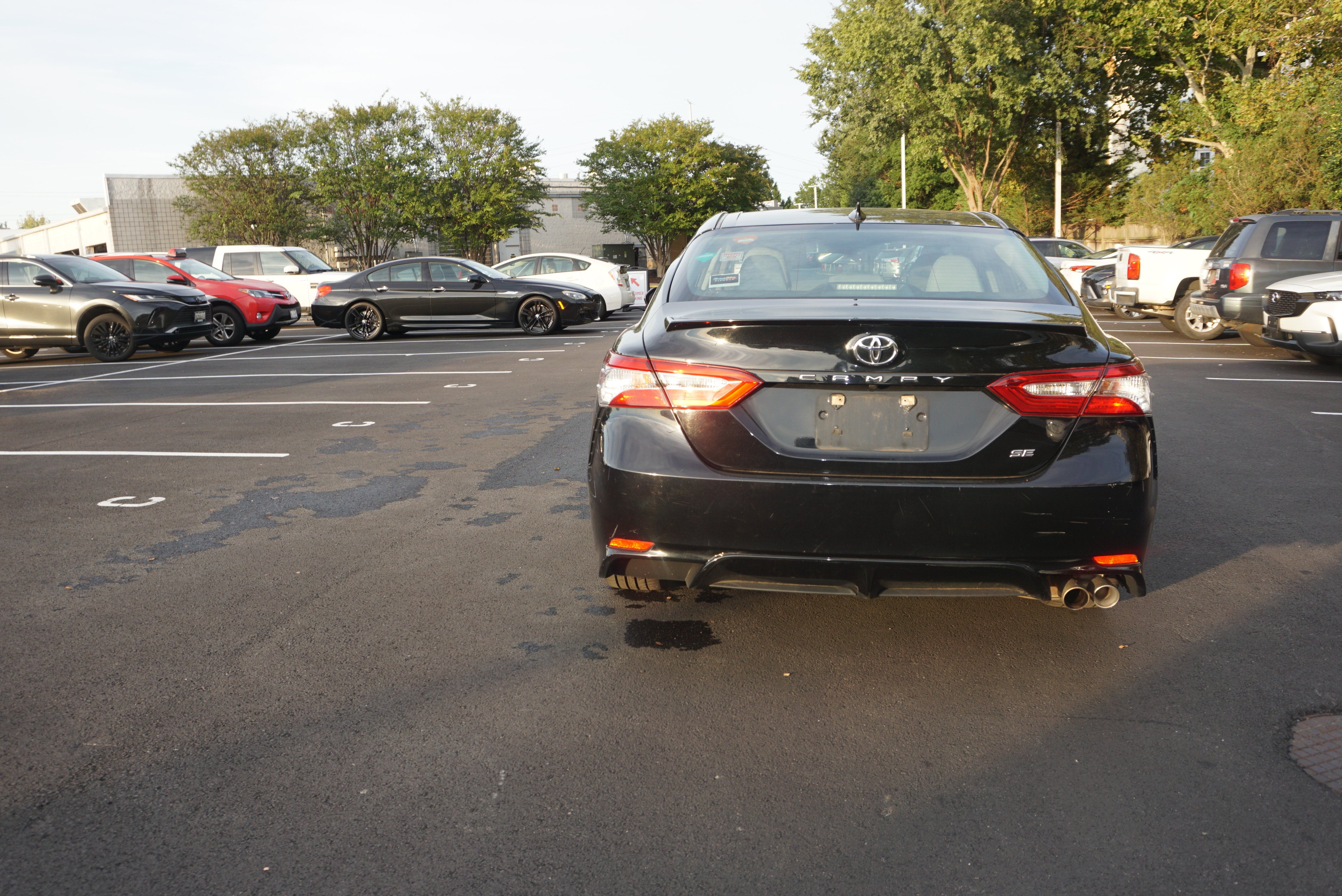2020 Toyota Camry SE